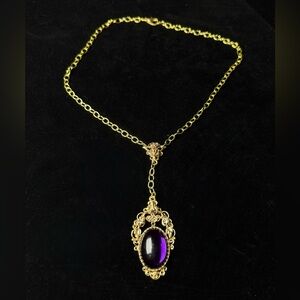 Elegant Gold and Purple Pendant Necklace